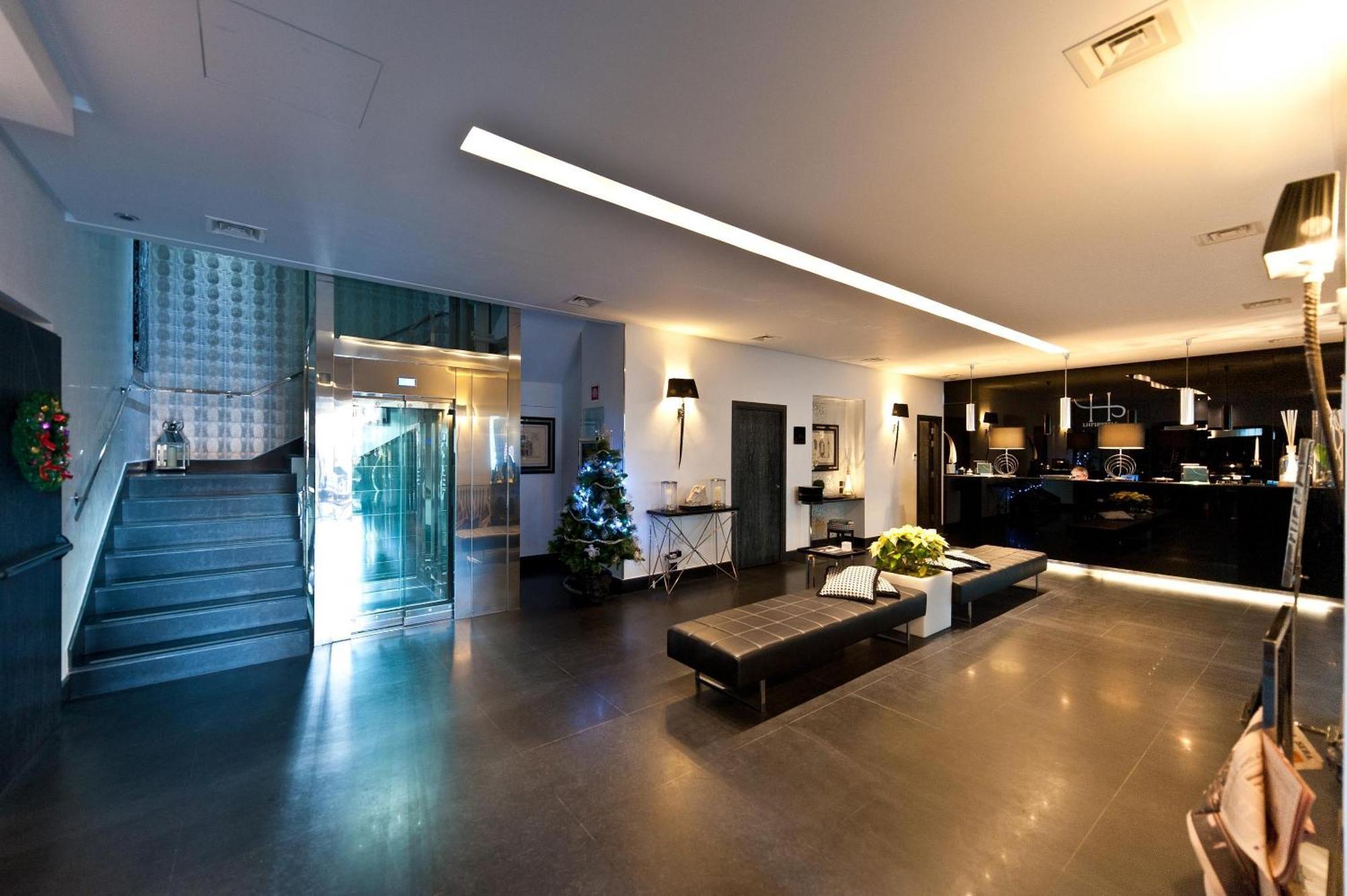 Lhp Hotel Santa Margherita Palace & Spa Santa Margherita Ligure Dış mekan fotoğraf The interior of the hotel
